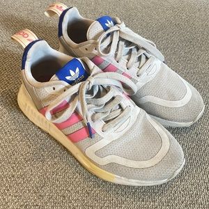 Adidas Women’s Size 5 Multi X gray running/athletic shoe.
